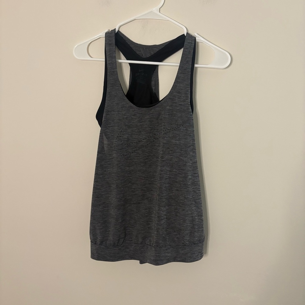 Nike Dri Fit Women’s XS Grey Racerback Tank Top Built In Black Bra